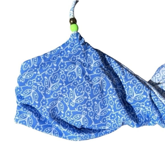 🌻Victoria's Secret Blue & White Twist Bandeau Halter Bikini Top Size XS - Picture 2 of 10